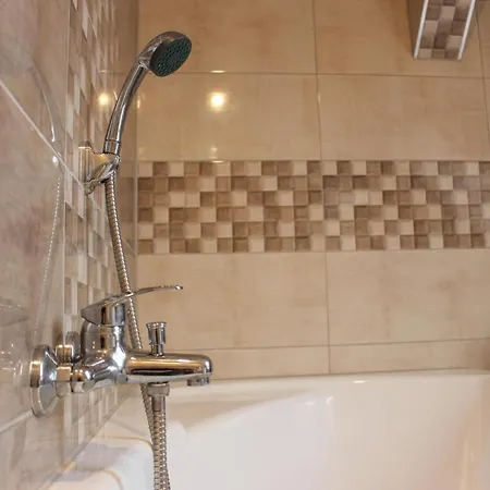 3 Bedroom Lovely In * 노베 바르프노