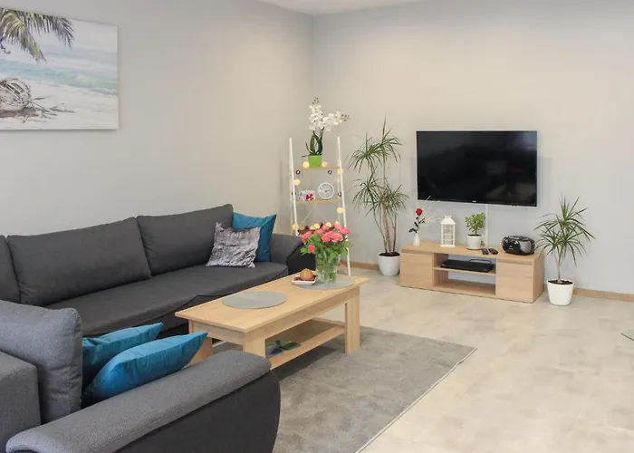 3 Bedroom Lovely In *